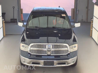 2016 Ram 1500 Laramie Crew Cab Medium Bed - miniatura 2