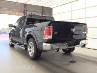 2016 Ram 1500 Laramie Crew Cab Medium Bed - miniatura 6