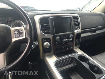 2016 Ram 1500 Laramie Crew Cab Short Bed – miniatura 11