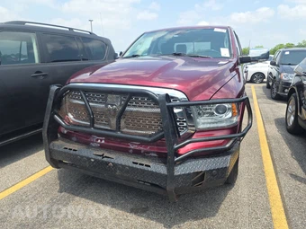 2016 Ram 1500 Laramie Crew Cab Short Bed – miniatura 2