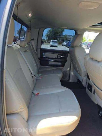 2016 Ram 1500 Laramie Crew Cab Short Bed - miniatura 16