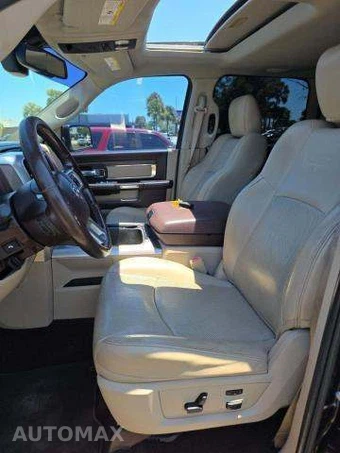 2016 Ram 1500 Laramie Crew Cab Short Bed - miniatura 6