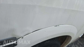 2016 Ram 1500 Laramie Crew Cab Short Bed - miniatura 24