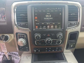 2016 Ram 1500 Laramie Crew Cab Short Bed - miniatura 7