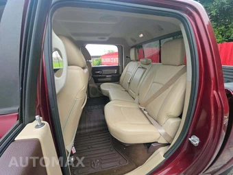 2016 Ram 1500 Laramie Crew Cab Short Bed - miniatura 13