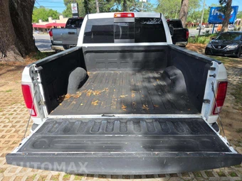 2016 Ram 1500 Laramie Crew Cab Short Bed - miniatura 14