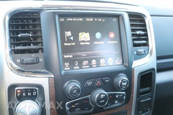 2016 Ram 1500 Laramie Crew Cab Short Bed - miniatura 11