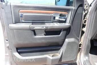 2016 Ram 1500 Laramie Crew Cab Short Bed - miniatura 14