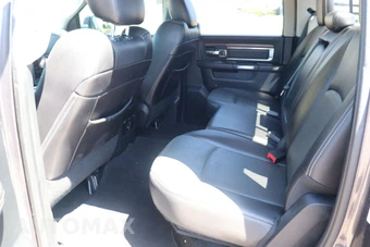 2016 Ram 1500 Laramie Crew Cab Short Bed - miniatura 16