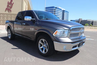2016 Ram 1500 Laramie Crew Cab Short Bed - miniatura 5