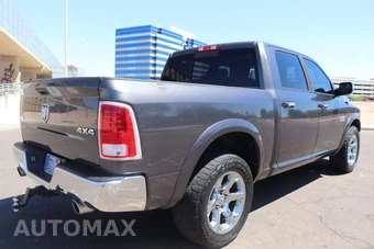 2016 Ram 1500 Laramie Crew Cab Short Bed - miniatura 8