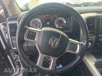2016 Ram 1500 Laramie Crew Cab Short Bed - miniatura 10