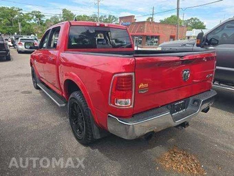 2016 Ram 1500 Laramie Crew Cab Short Bed – miniatura 2