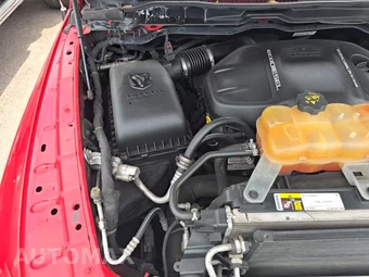2016 Ram 1500 Laramie Crew Cab Short Bed – miniatura 25
