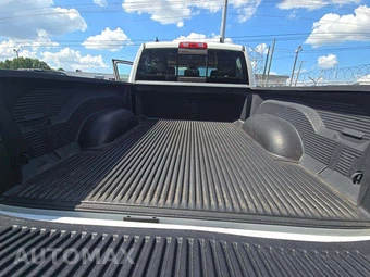 2016 Ram 1500 Laramie Crew Cab Short Bed – miniatura 14