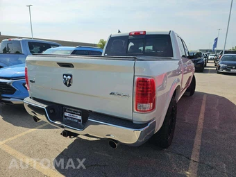 2016 Ram 1500 Laramie Crew Cab Short Bed - miniatura 3