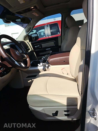 2016 Ram 1500 Laramie Crew Cab Short Bed - miniatura 6