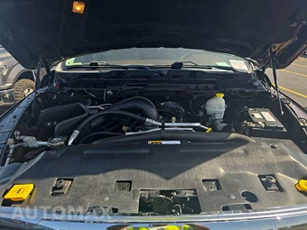 2016 Ram 1500 Laramie Crew Cab Short Bed - miniatura 15