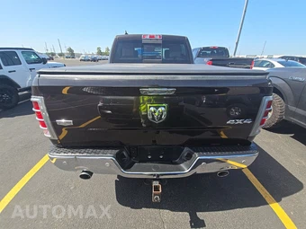 2016 Ram 1500 Laramie Crew Cab Short Bed - miniatura 5