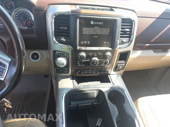 2016 Ram 1500 Laramie Crew Cab Short Bed - miniatura 11