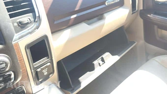2016 Ram 1500 Laramie Crew Cab Short Bed - miniatura 29