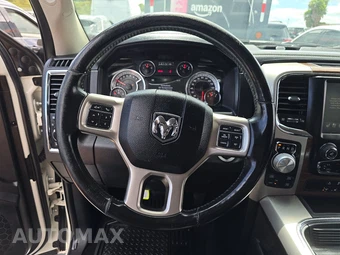 2016 Ram 1500 Laramie Crew Cab Short Bed - miniatura 10