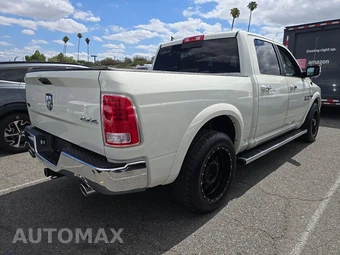2016 Ram 1500 Laramie Crew Cab Short Bed - miniatura 4