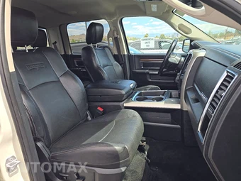 2016 Ram 1500 Laramie Crew Cab Short Bed - miniatura 8