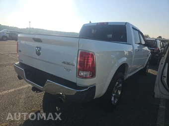 2016 Ram 1500 Laramie Crew Cab Short Bed - miniatura 4