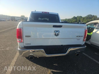 2016 Ram 1500 Laramie Crew Cab Short Bed - miniatura 5