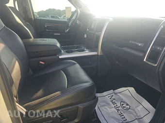 2016 Ram 1500 Laramie Crew Cab Short Bed - miniatura 8