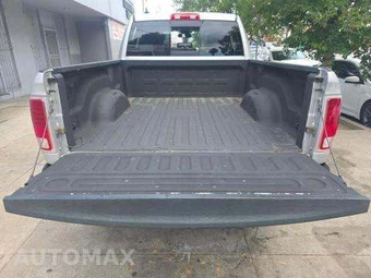 2016 Ram 1500 Laramie Extended Cab Medium Bed – miniatura 14