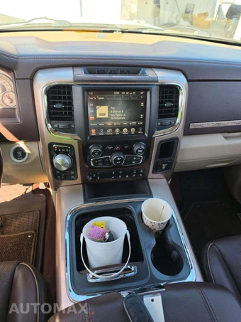 2016 Ram 1500 Laramie Longhorn Crew Cab Short Bed - miniatura 10
