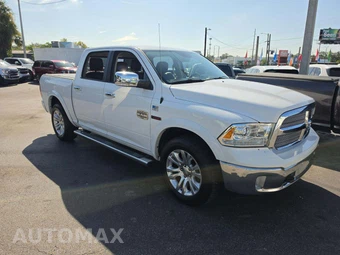 2016 Ram 1500 Laramie Longhorn Crew Cab Short Bed - miniatura 4