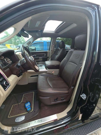 2016 Ram 1500 Laramie Longhorn Crew Cab Short Bed - miniatura 6