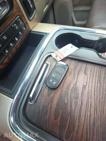 2016 Ram 1500 Laramie Longhorn Crew Cab Short Bed - miniatura 8
