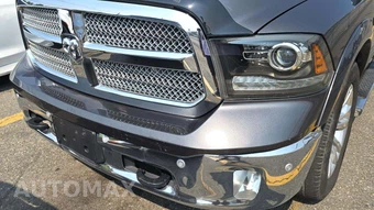 2016 Ram 1500 Laramie Longhorn Crew Cab Short Bed - miniatura 32