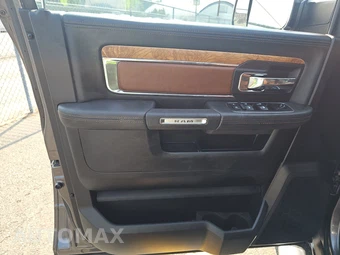 2016 Ram 1500 Laramie Longhorn Crew Cab Short Bed - miniatura 9