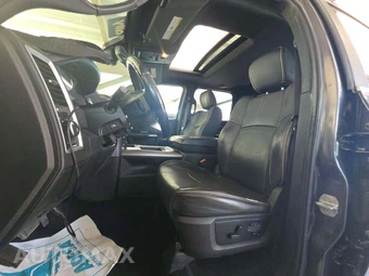 2016 Ram 1500 Limited Crew Cab Short Bed - miniatura 6