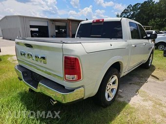 2016 Ram 1500 Limited Crew Cab Short Bed - miniatura 3
