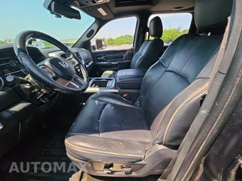 2016 Ram 1500 Limited Crew Cab Short Bed – miniatura 7