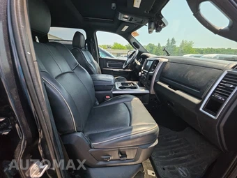 2016 Ram 1500 Limited Crew Cab Short Bed – miniatura 8