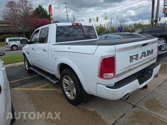 2016 Ram 1500 Limited Crew Cab Short Bed - miniatura 2