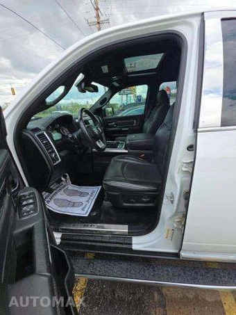 2016 Ram 1500 Limited Crew Cab Short Bed - miniatura 6
