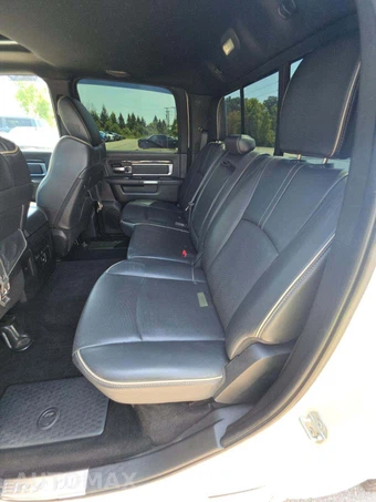 2016 Ram 1500 Limited Crew Cab Short Bed – miniatura 10