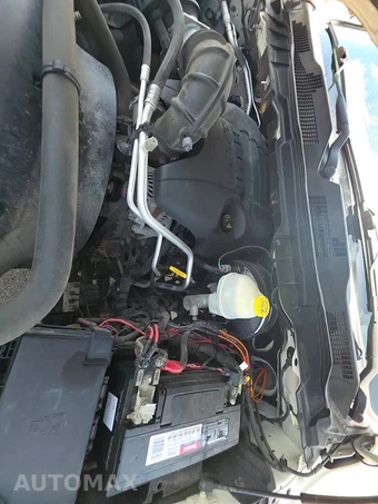 2016 Ram 1500 Limited Crew Cab Short Bed – miniatura 21