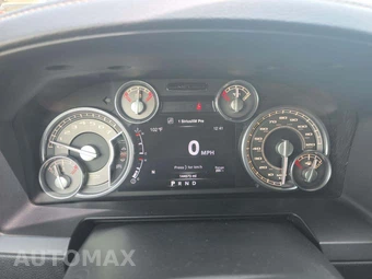 2016 Ram 1500 Limited Crew Cab Short Bed – miniatura 6