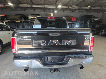 2016 Ram 1500 Limited Crew Cab Short Bed – miniatura 5