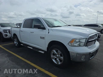 2016 Ram 1500 Lone Star Crew Cab Short Bed - miniatura 3