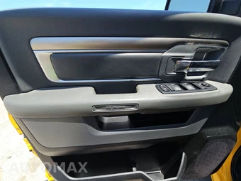 2016 Ram 1500 Lone Star Crew Cab Short Bed - miniatura 9